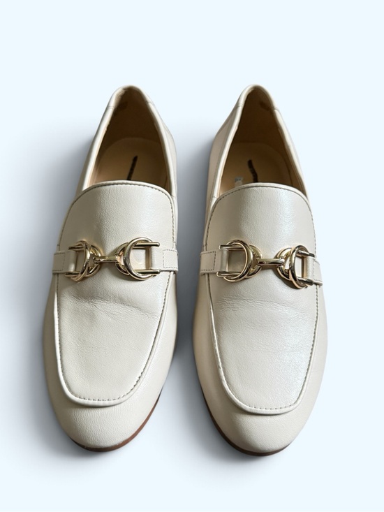 Ann Taylor Shoes - ANN TAYLOR Cream Leather Loafers with Gold-Tone Bit Size 7 Women